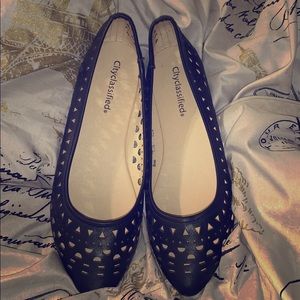 Women’s Black Flats